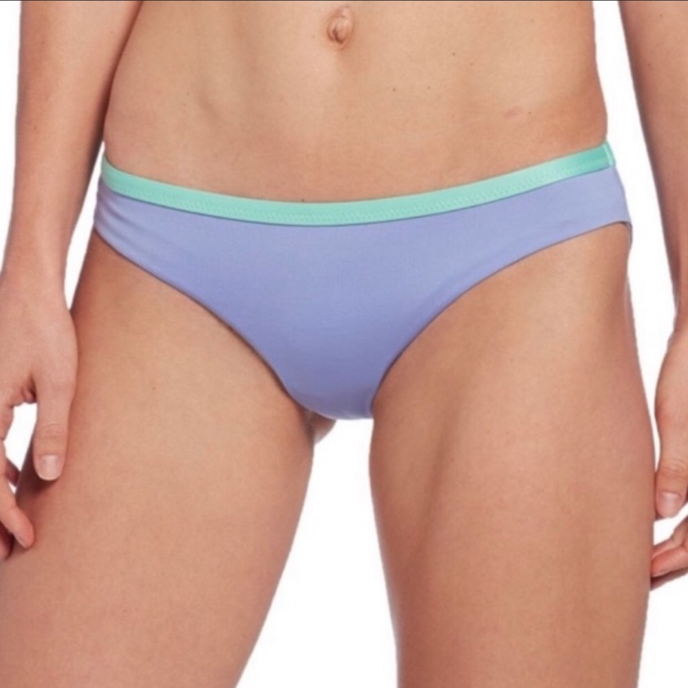 Patagonia women’s Nanogrip light violet blue